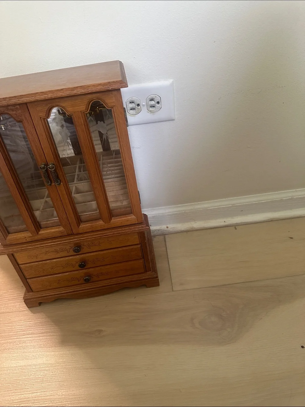 Classic Wooden Jewelry Armoire Organizer in Light Brown